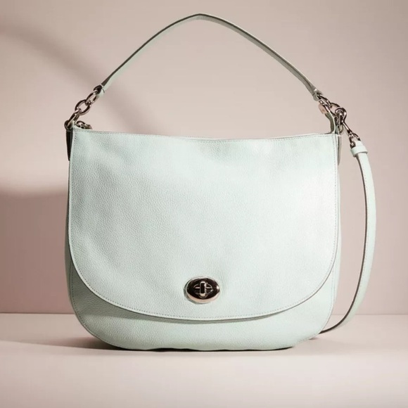 NEW Coach White Leather Handbag with Gold Hardware - Picture 1 of 15